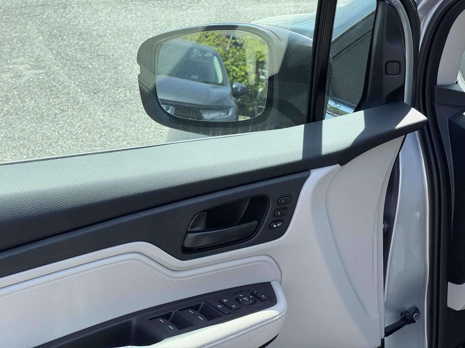 2026 Honda Odyssey EX-L - Photo 12