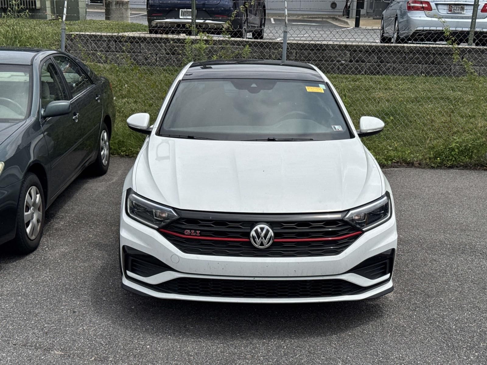 3VW5T7BU8MM013830