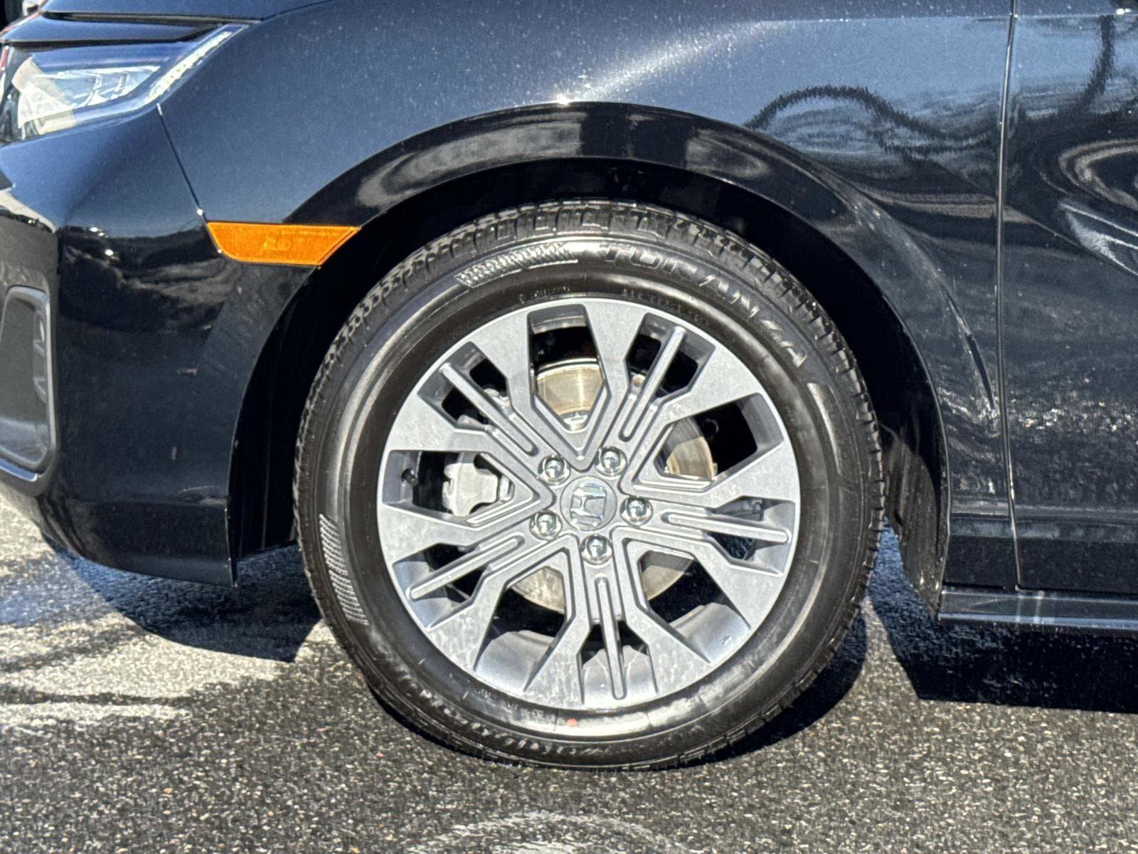 2026 Honda Odyssey Touring - Photo 8