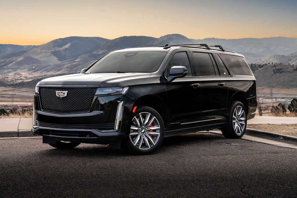 Used 2022 Cadillac Escalade ESV 4WD Sport Platinum SUV