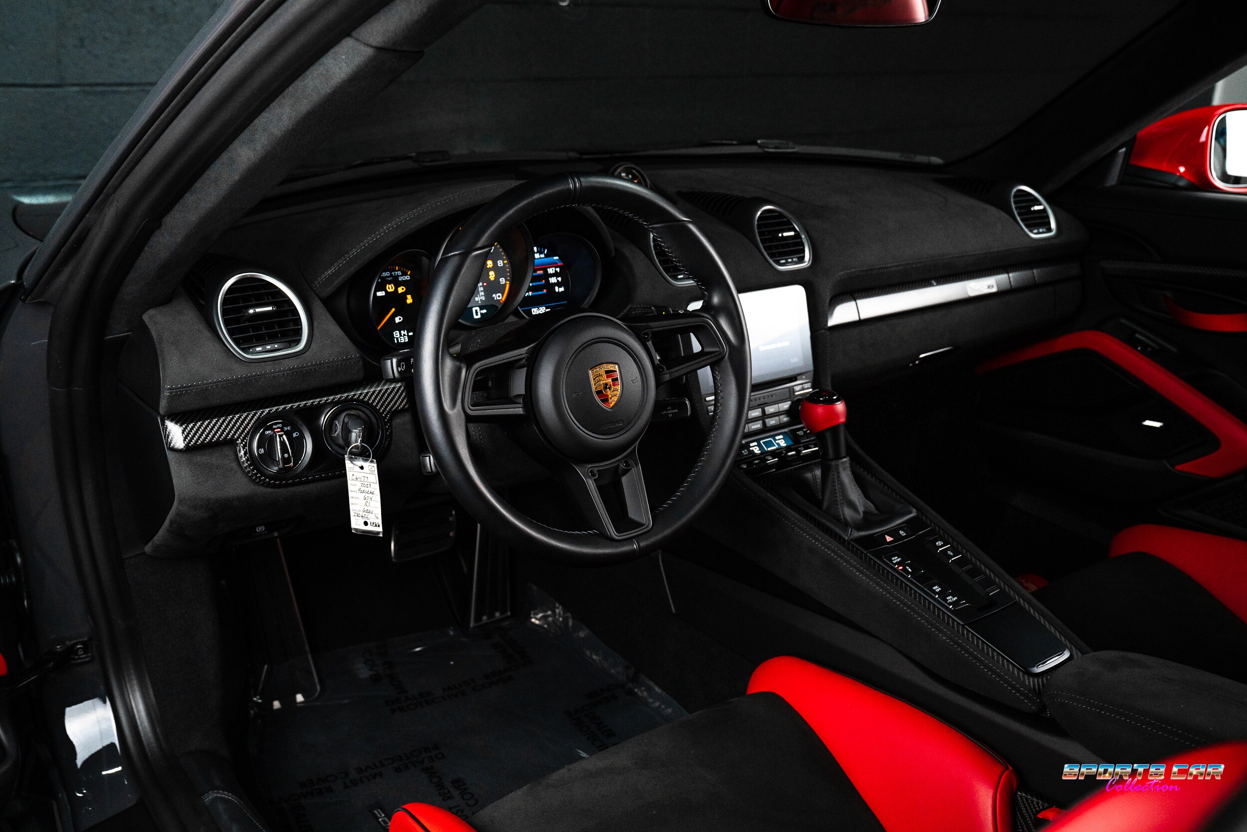 2023 Porsche Cayman GT4 RS photo 3