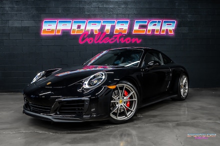 2017 Porsche 911 Carrera 4S Car