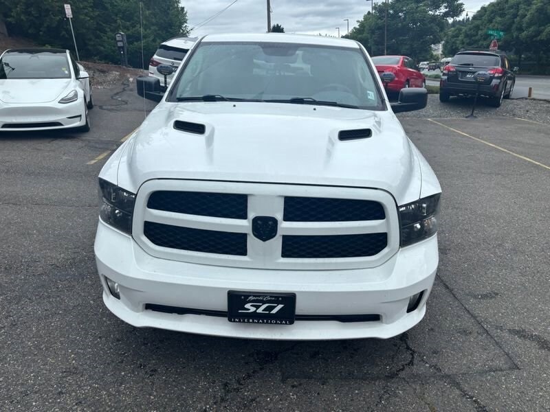 2019 Ram 1500 Classic Express photo 2