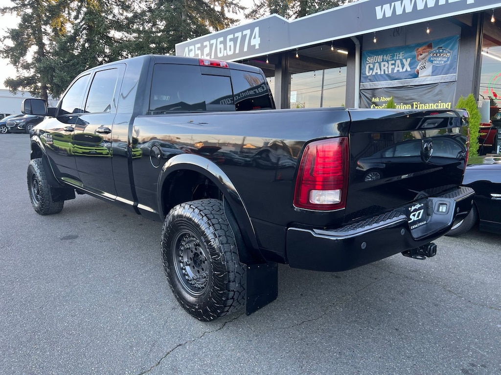 2015 Ram 3500 Laramie photo 3