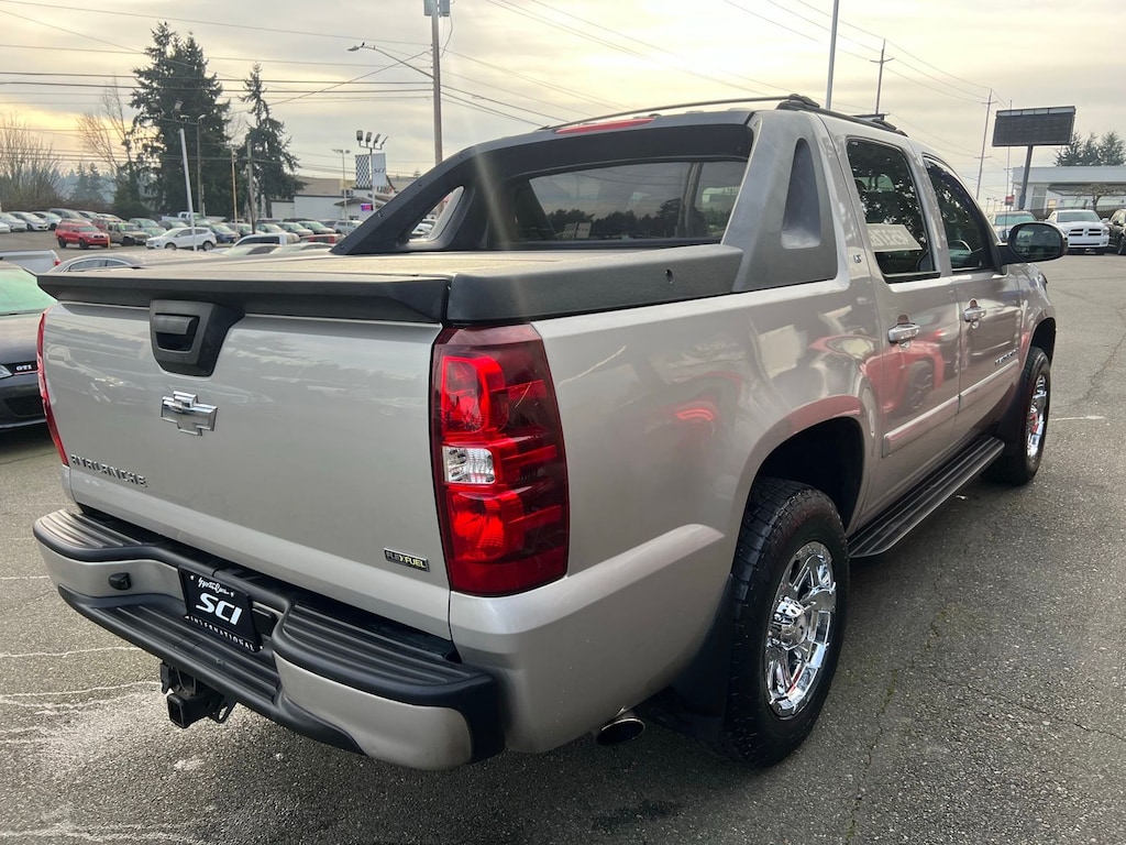 2007 Chevrolet Avalanche LT photo 4