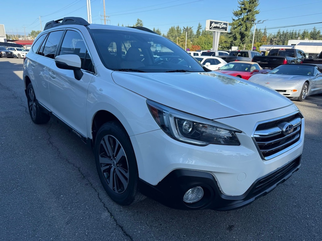 2018 Subaru Outback 2.5i photo 2