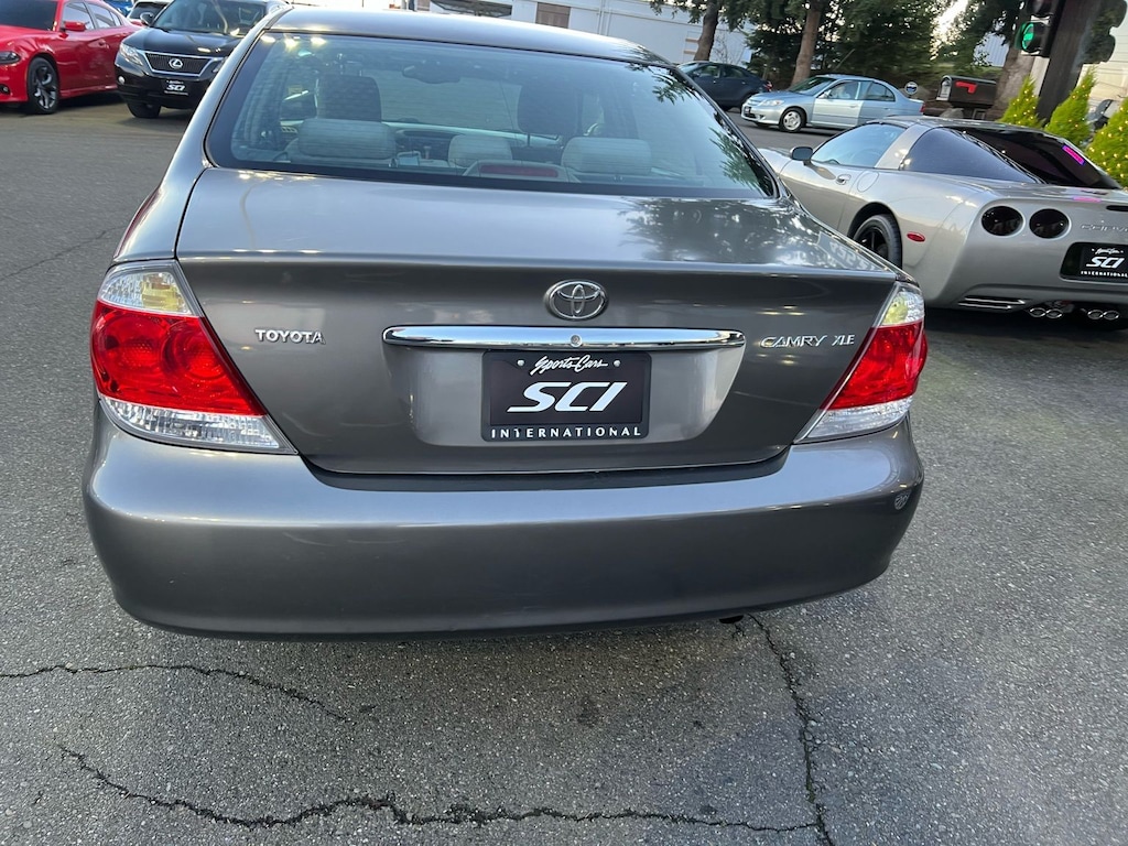 2005 Toyota Camry XLE photo 3