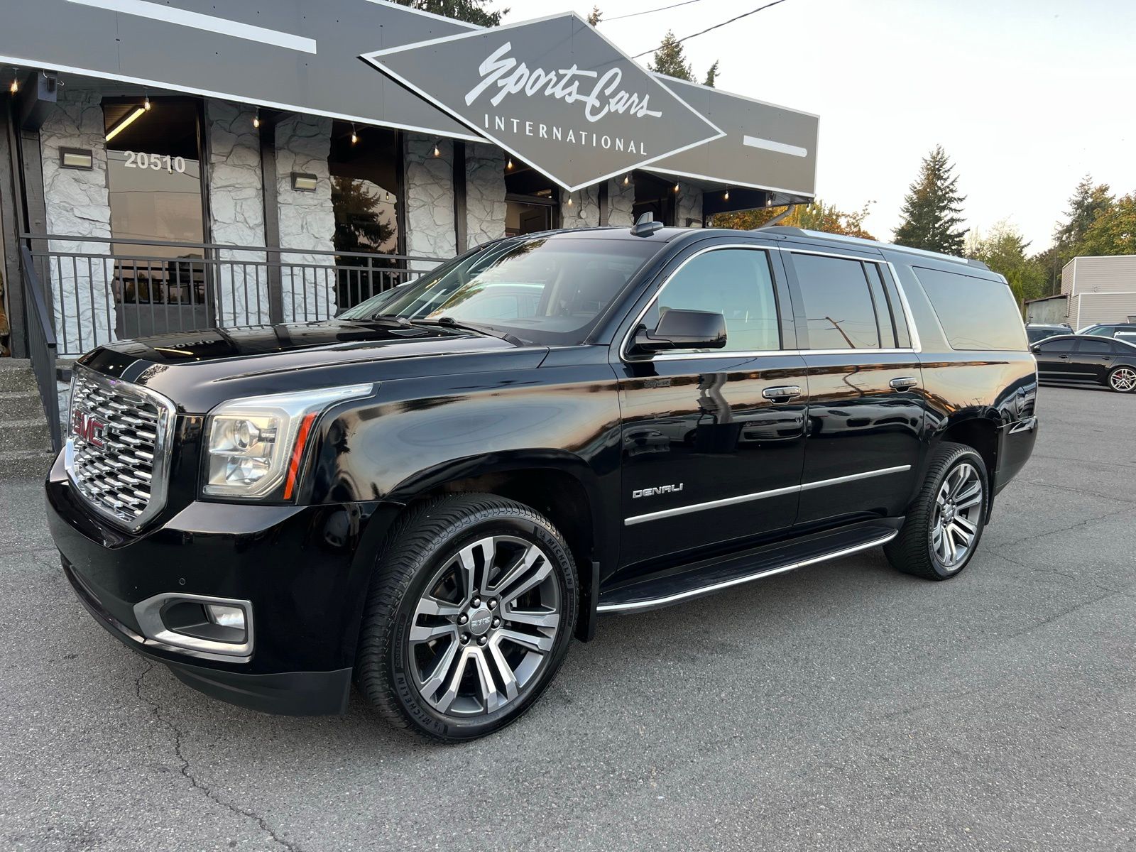 2019 GMC Yukon XL Denali's photo