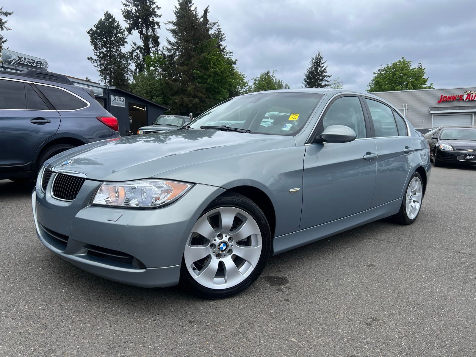 2006 BMW 3 Series 330xi's photo