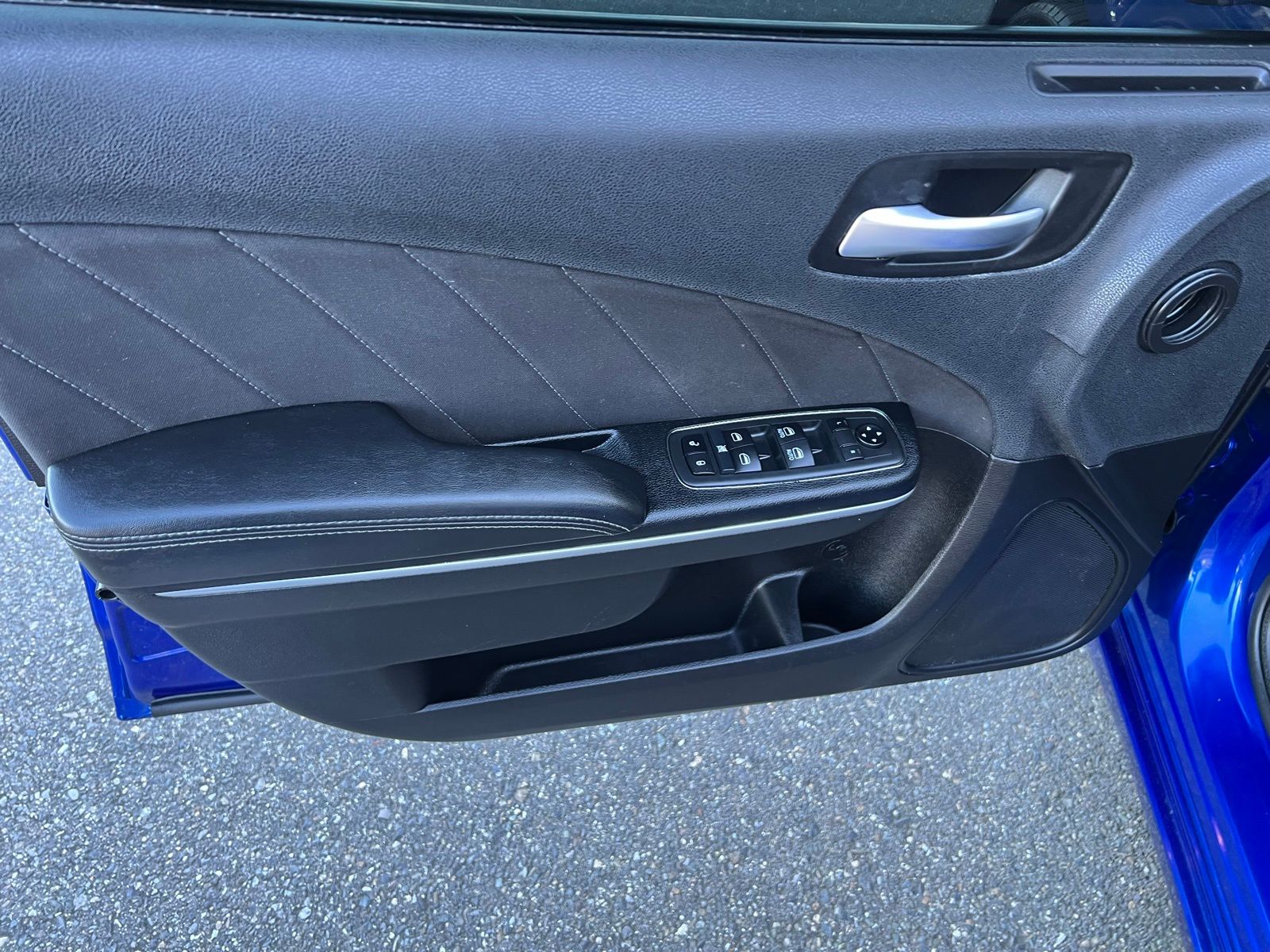 2020 Dodge Charger SXT - Photo 15