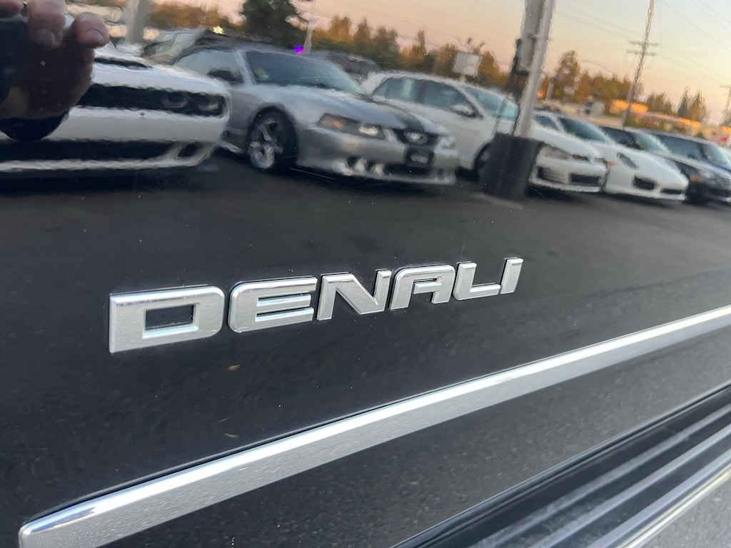 2019 Gmc Yukon XL Denali photo 4