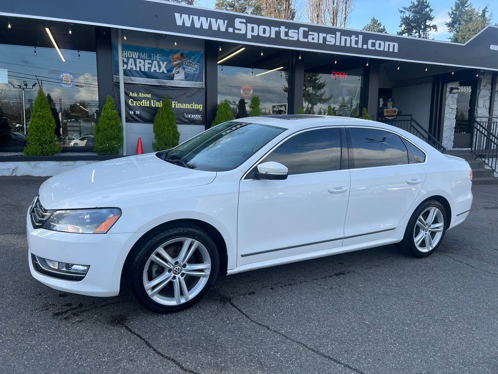 2014 Volkswagen Passat SEL Premium