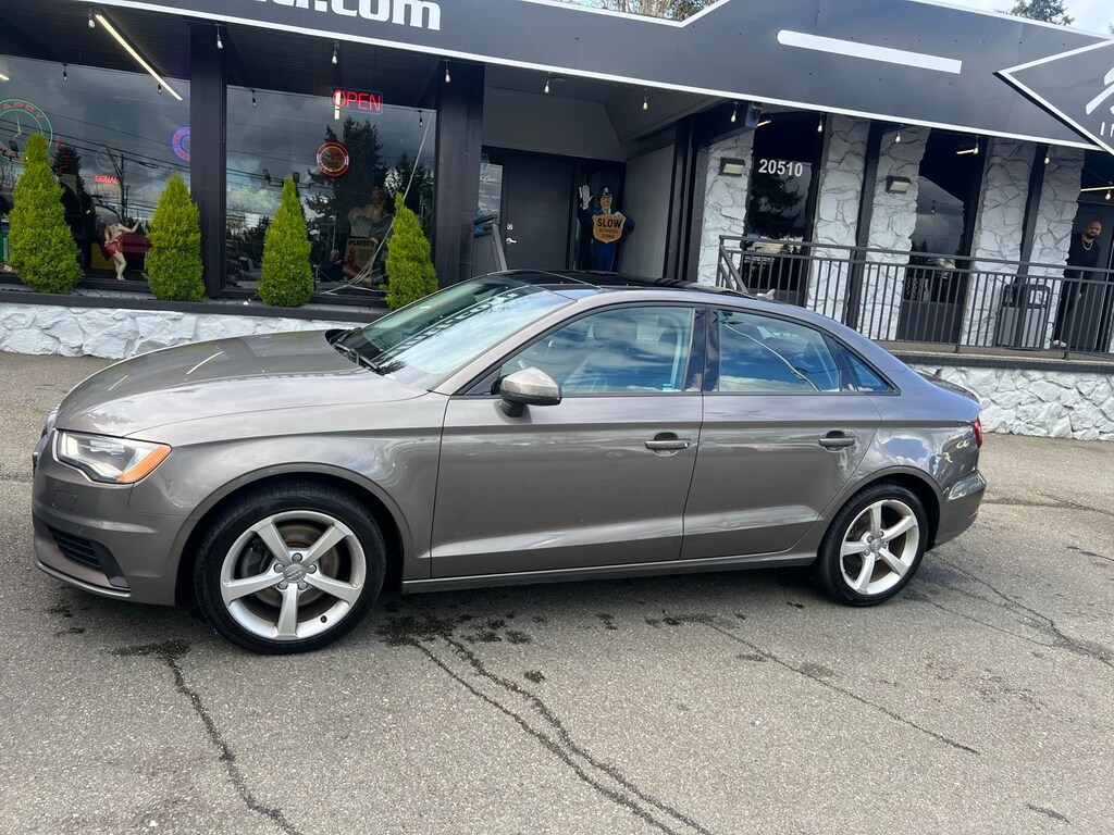 2015 Audi A3 1.8T Premium photo 2