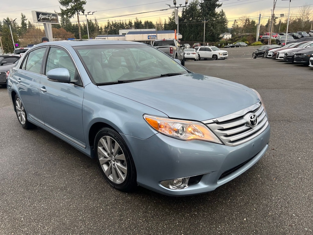 2012 Toyota Avalon Base photo 4