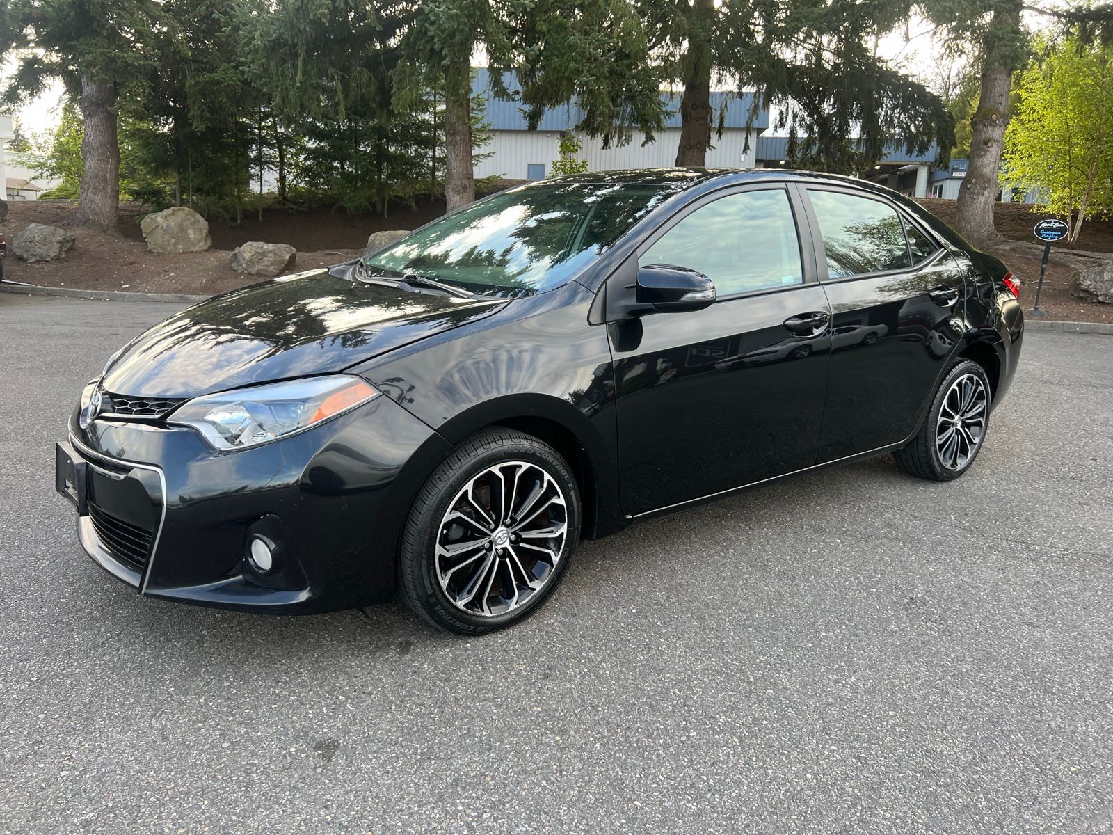 2015 Toyota Corolla S Plus