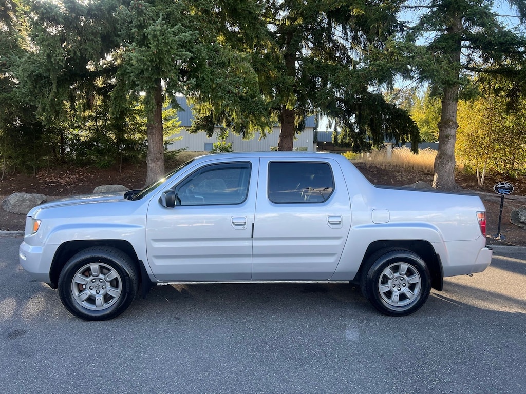 2007 Honda Ridgeline RTX photo 2