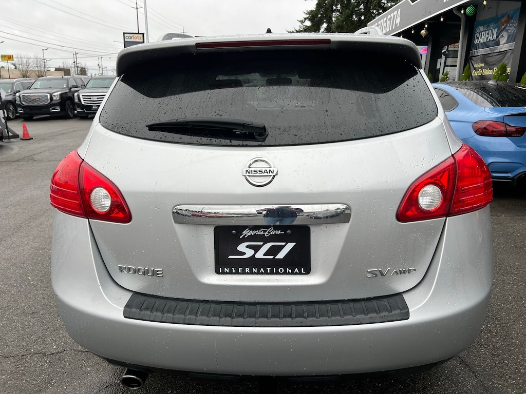 2012 Nissan Rogue SV photo 4