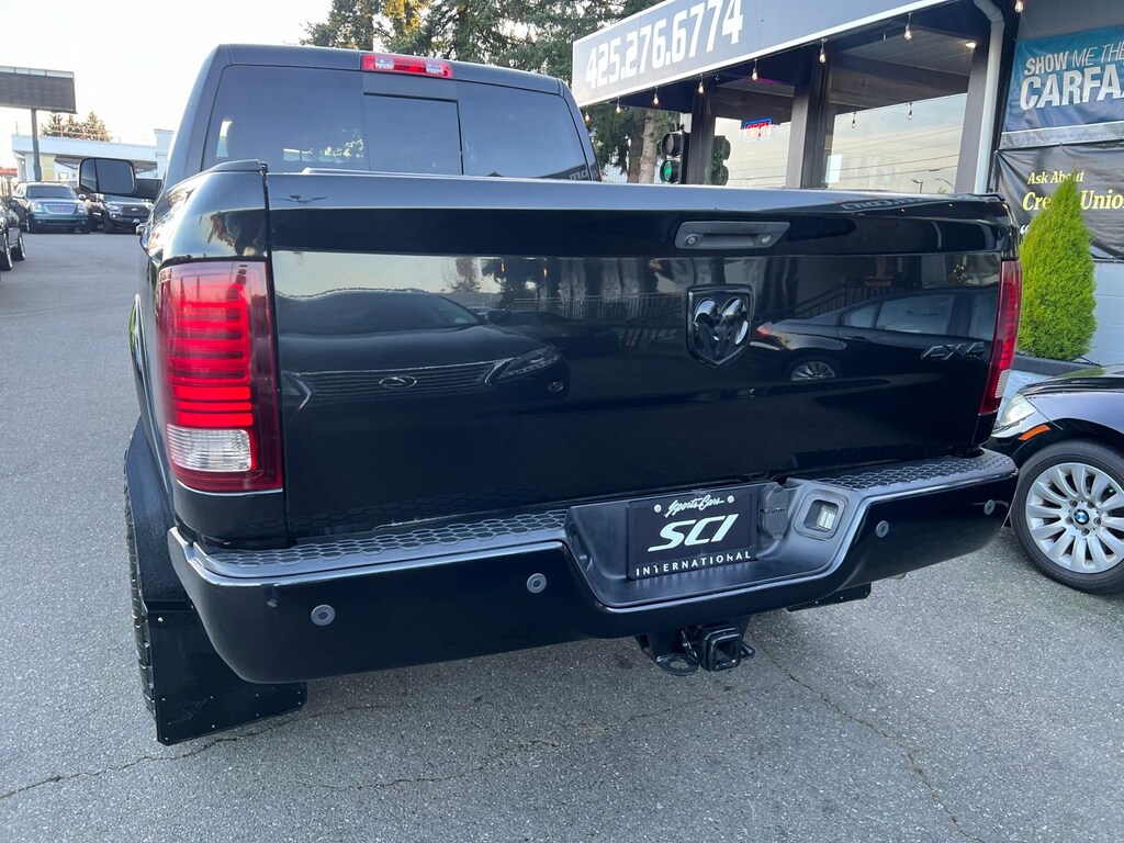 2015 Ram 3500 Laramie photo 4