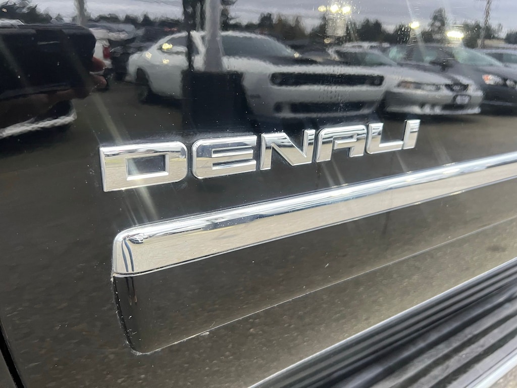 2014 Gmc Yukon Denali photo 3