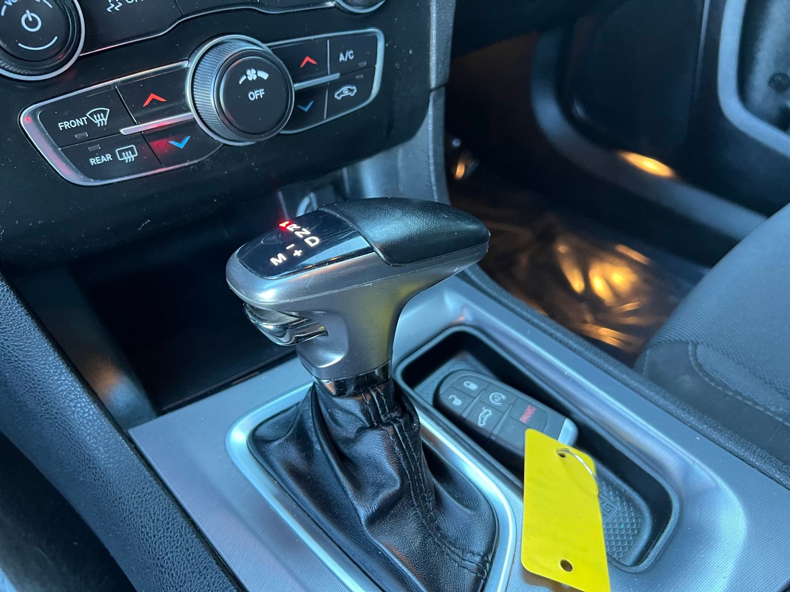 2020 Dodge Charger SXT - Photo 28
