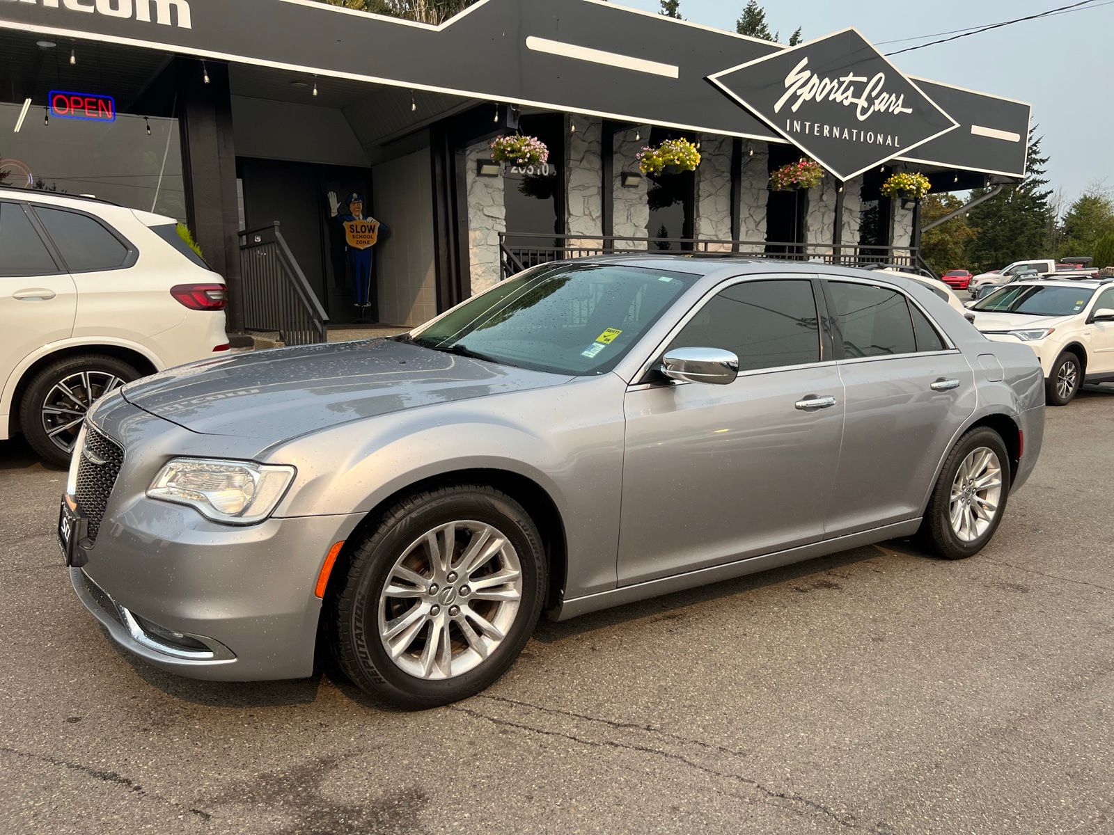 2017 Chrysler 300 C