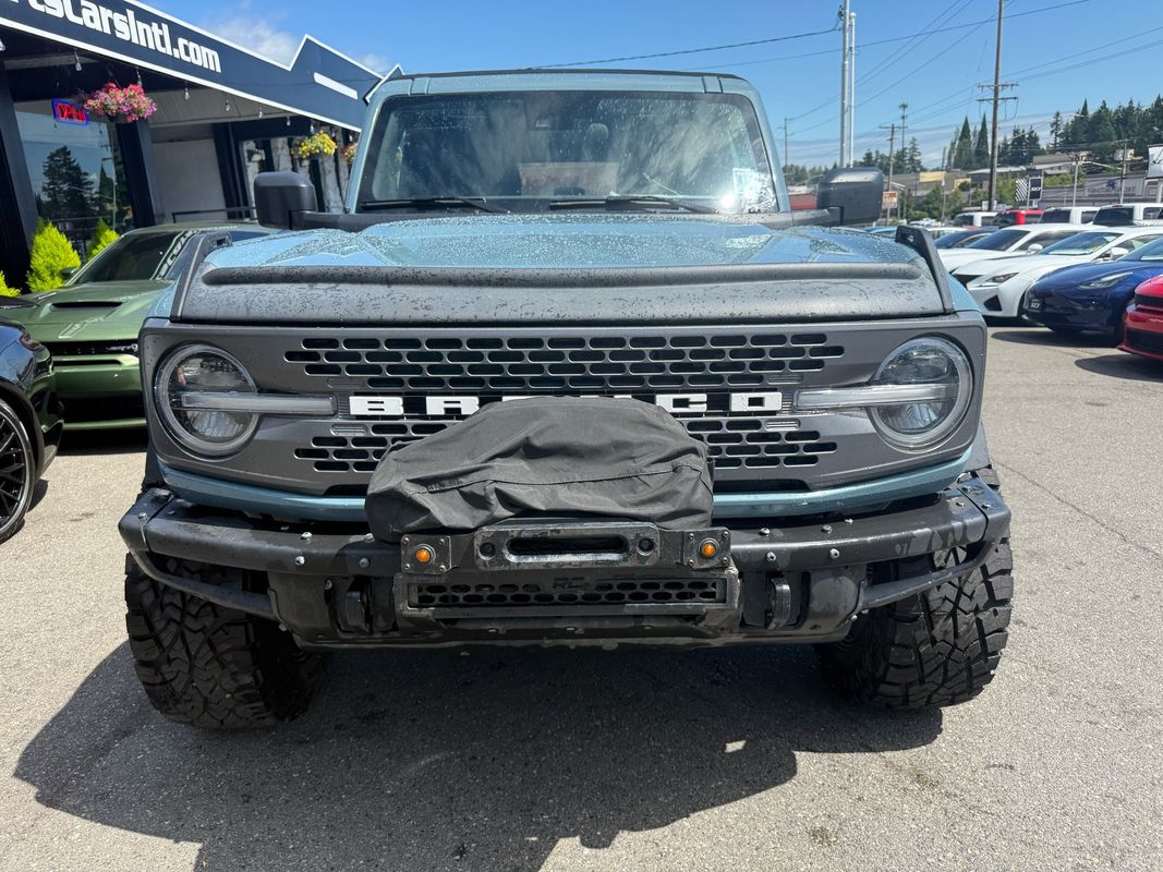 2021 Ford Bronco Badlands photo 2