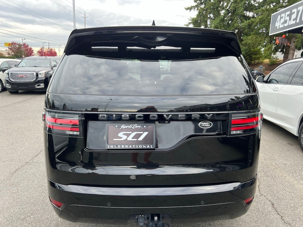 2021 Land Rover Discovery S R-Dynamic photo 4