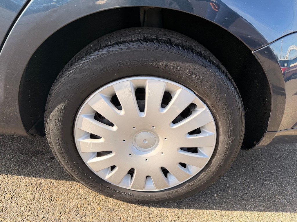 2005 Volkswagen Jetta 2.5 photo 4