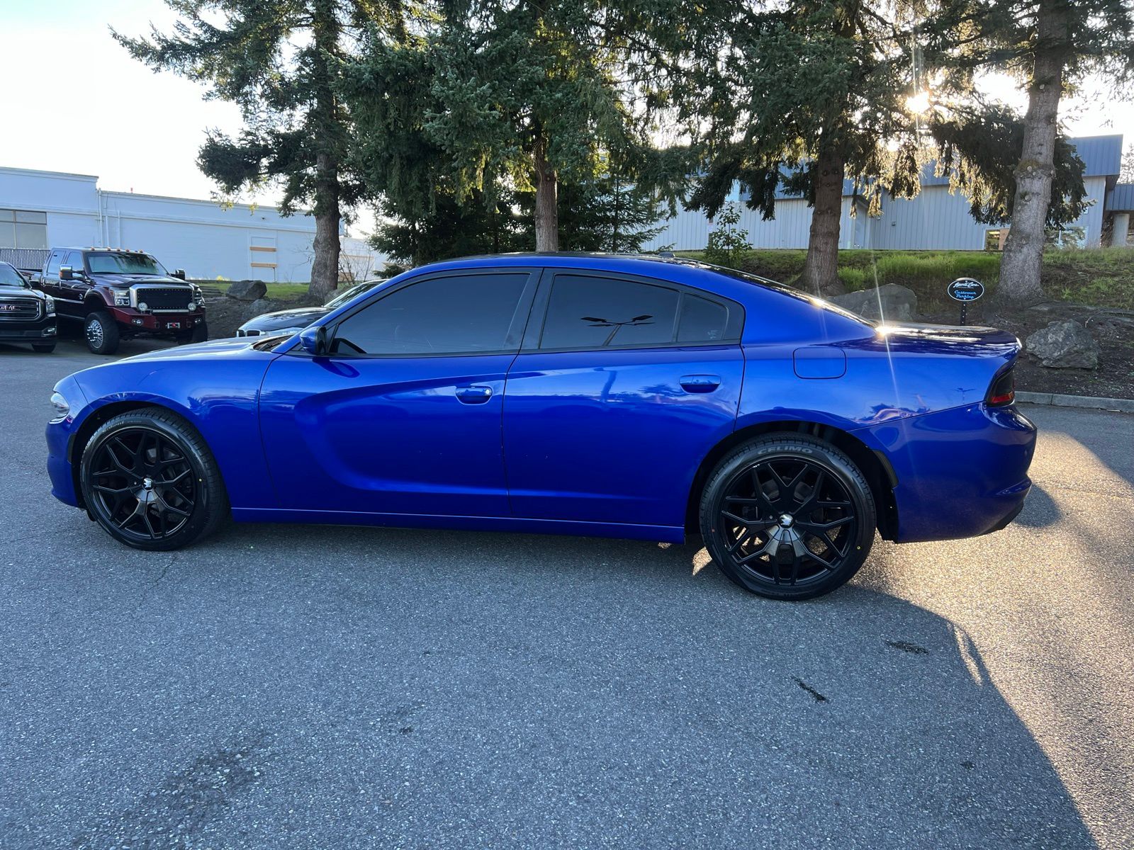 2020 Dodge Charger SXT - Photo 9