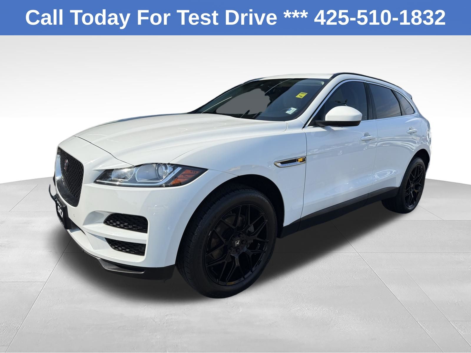 2019 Jaguar F-PACE 25t Premium AWD's photo