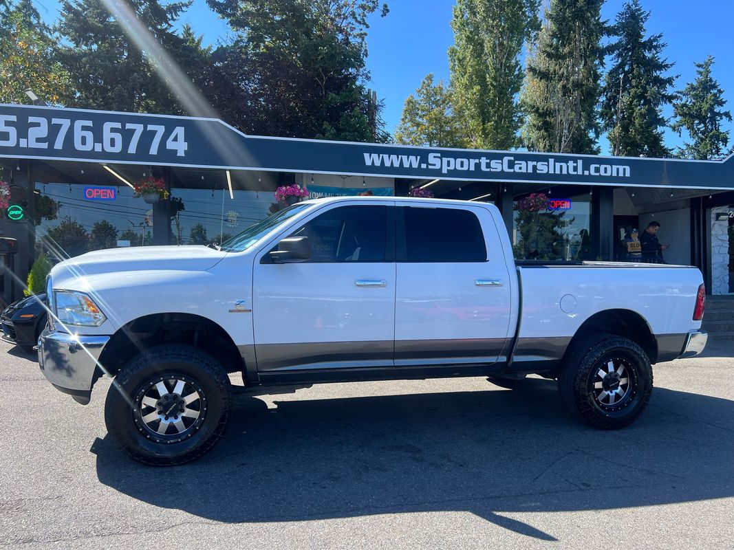 2015 Ram 2500 SLT photo 2