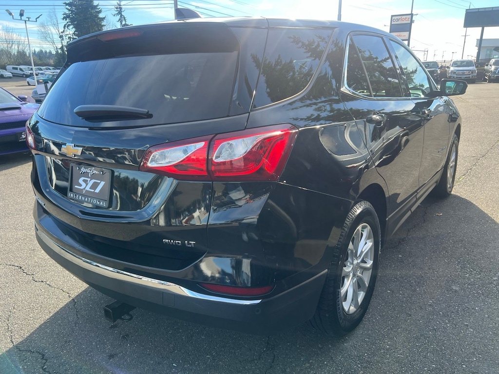 2020 Chevrolet Equinox LT photo 4