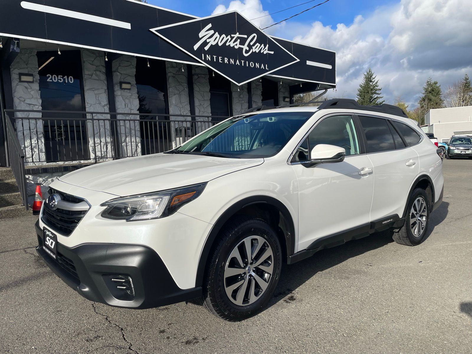 2020 Subaru Outback Premium's photo