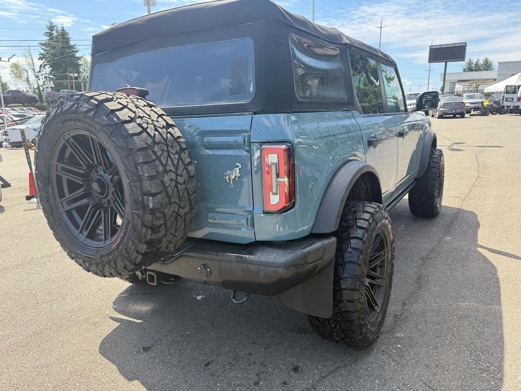 2021 Ford Bronco Badlands photo 4