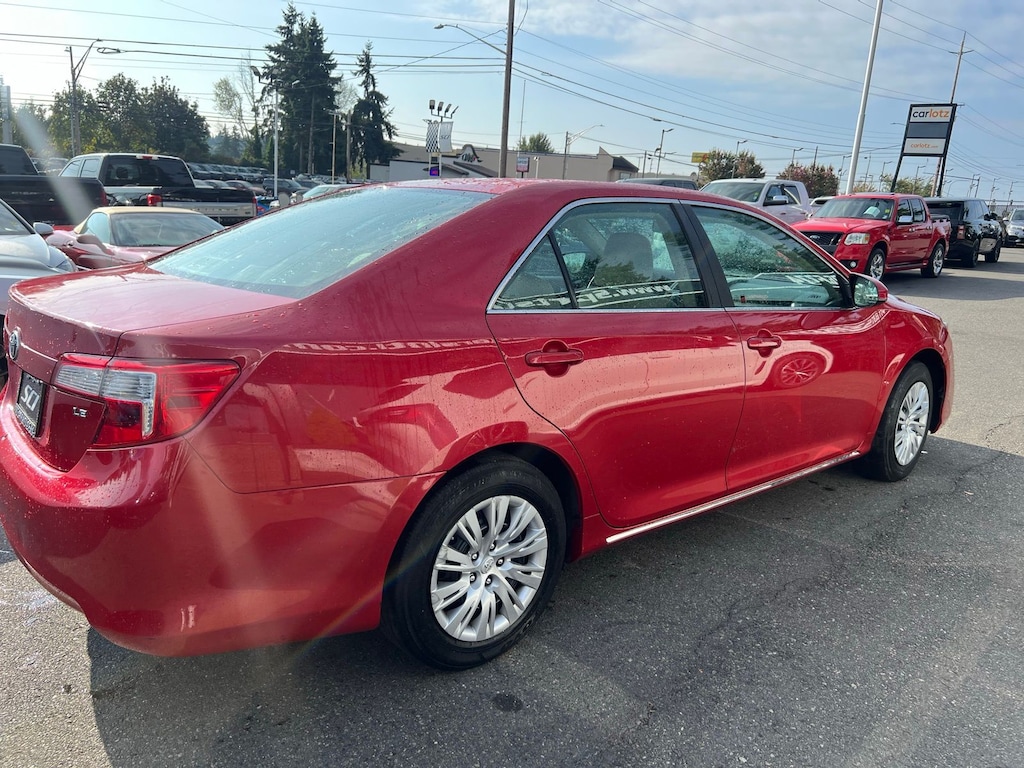 2013 Toyota Camry L photo 4