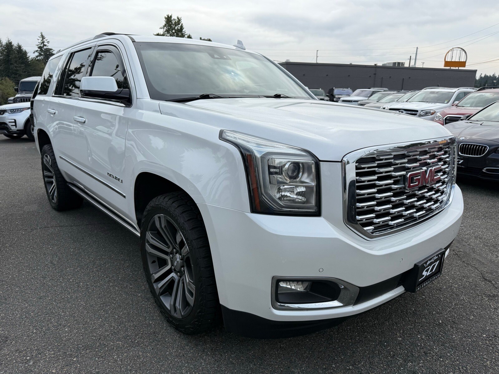 2018 Gmc Yukon Denali photo 3