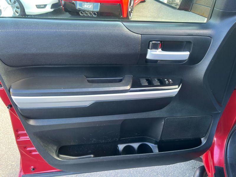 2017 Toyota Tundra SR5 - Photo 14