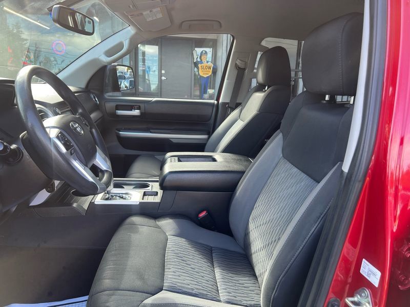 2017 Toyota Tundra SR5 - Photo 12