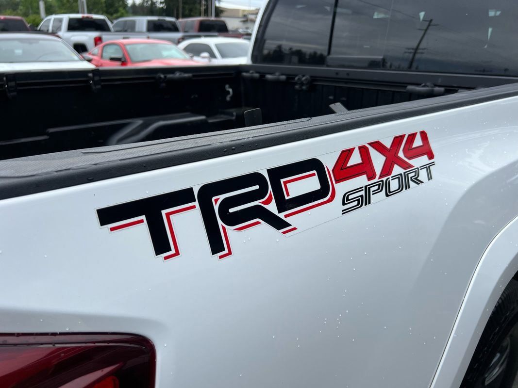 2019 Toyota Tacoma TRD Sport - Photo 6