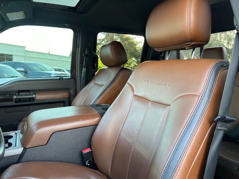 2016 Ford F-450 Super Duty Lariat - Photo 23