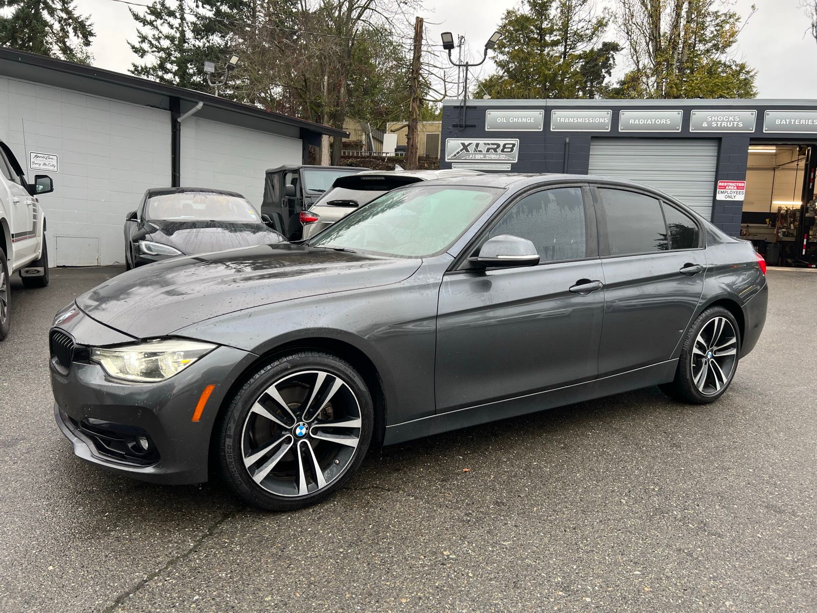 2018 BMW 3 Series 330i