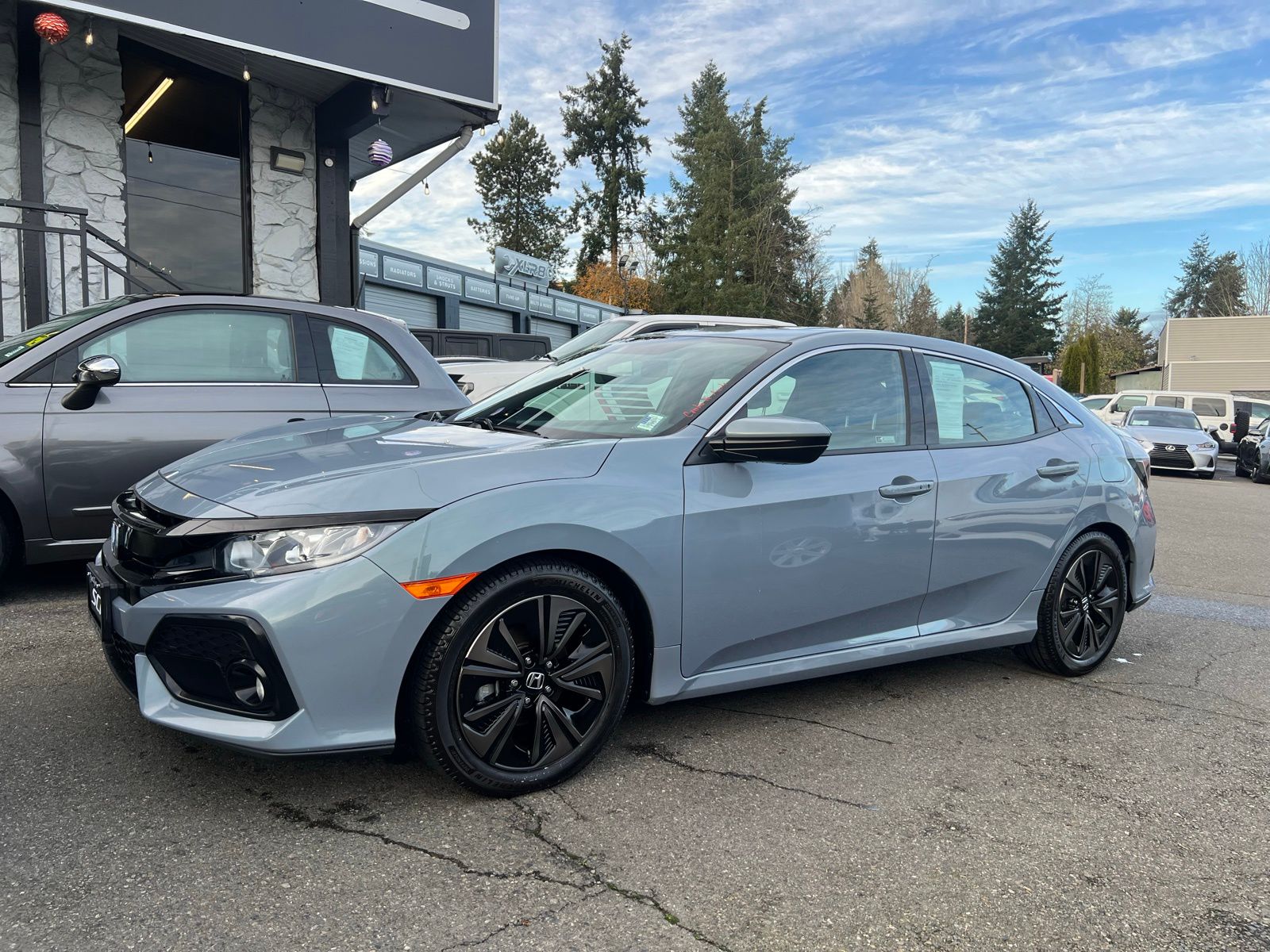 2019 Honda Civic Hatchback EX's photo