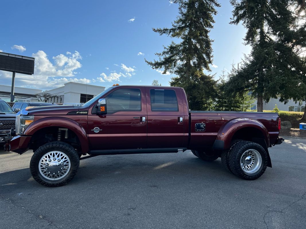 2016 Ford F-450 Platinum photo 2