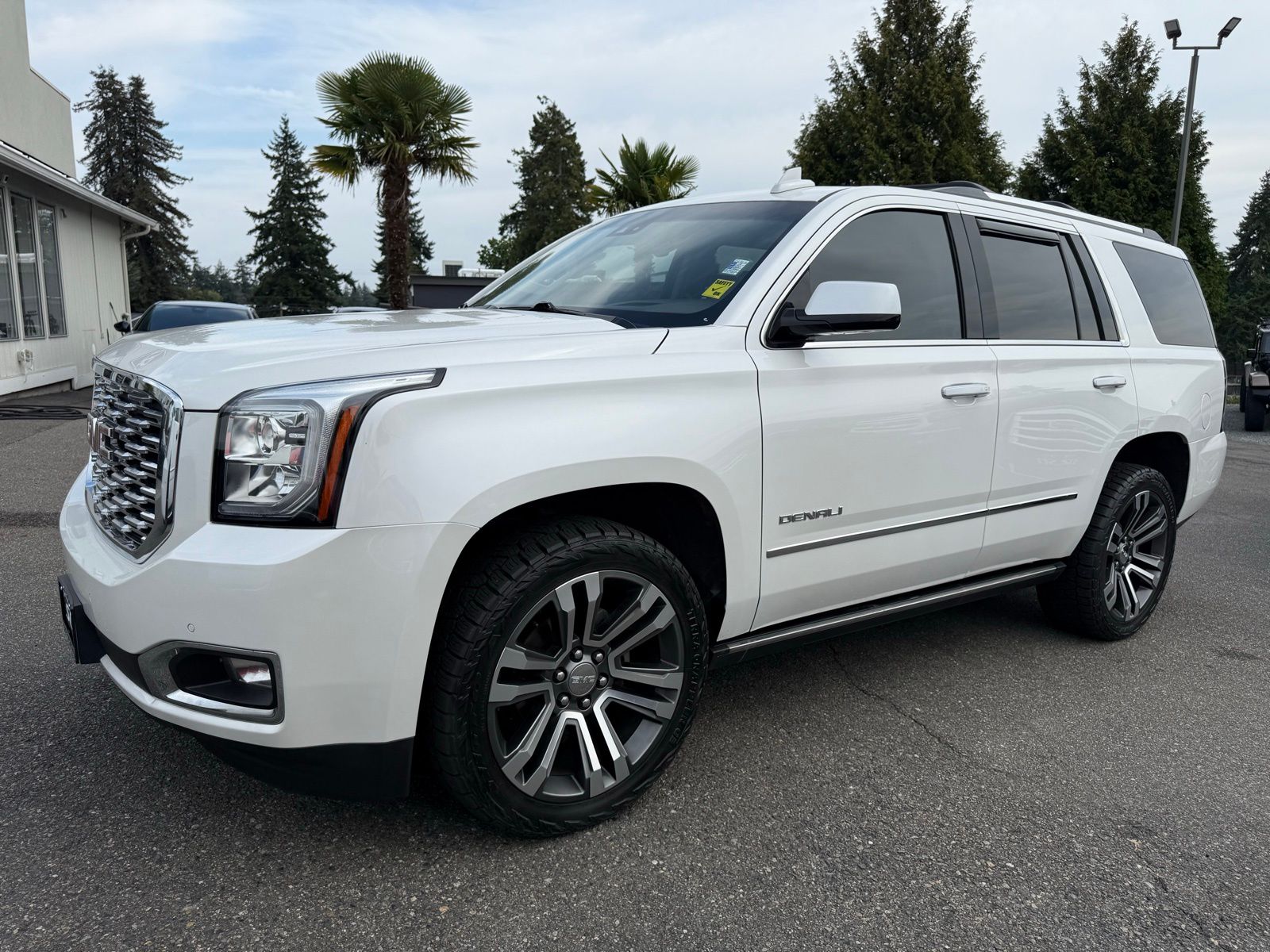 2018 GMC Yukon Denali's photo