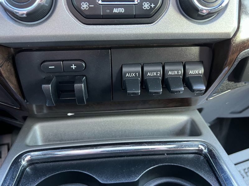 2016 Ford F-450 Super Duty Lariat - Photo 30
