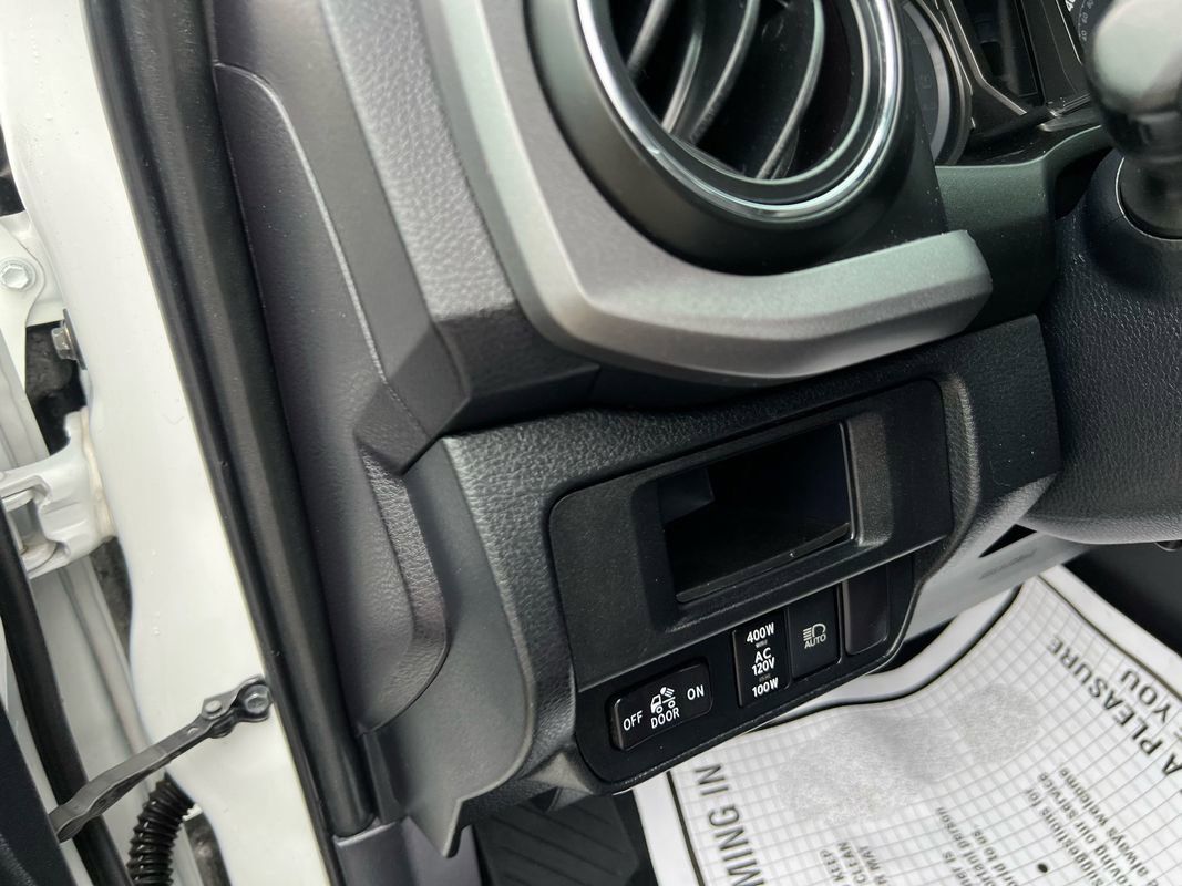 2019 Toyota Tacoma TRD Sport - Photo 13