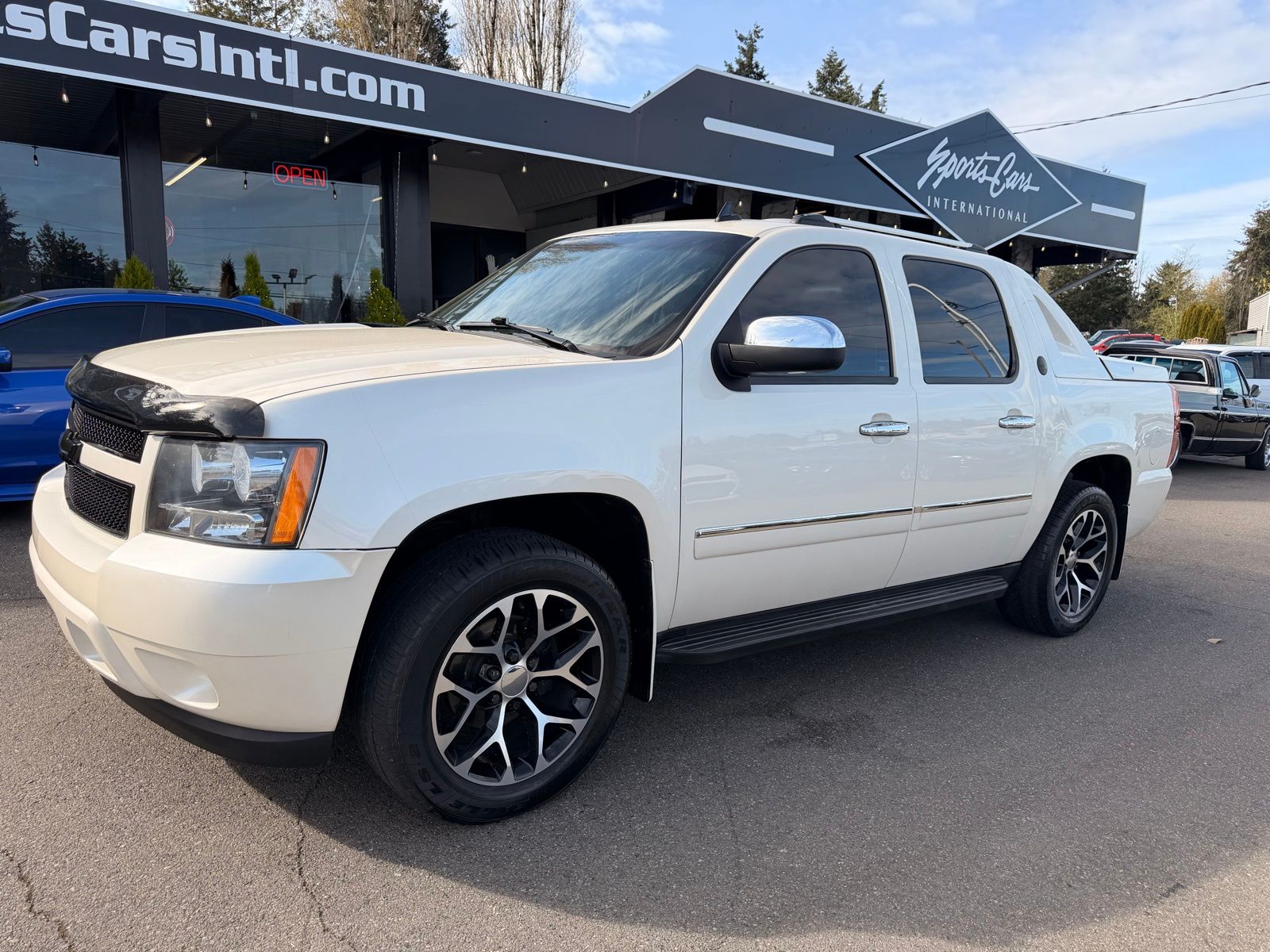 2013 Chevrolet Avalanche 4WD Avalanche LTZ's photo