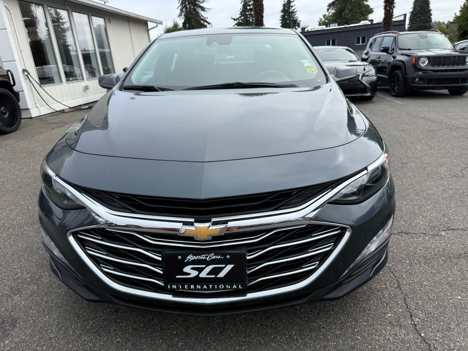 2021 Chevrolet Malibu 1LT photo 2