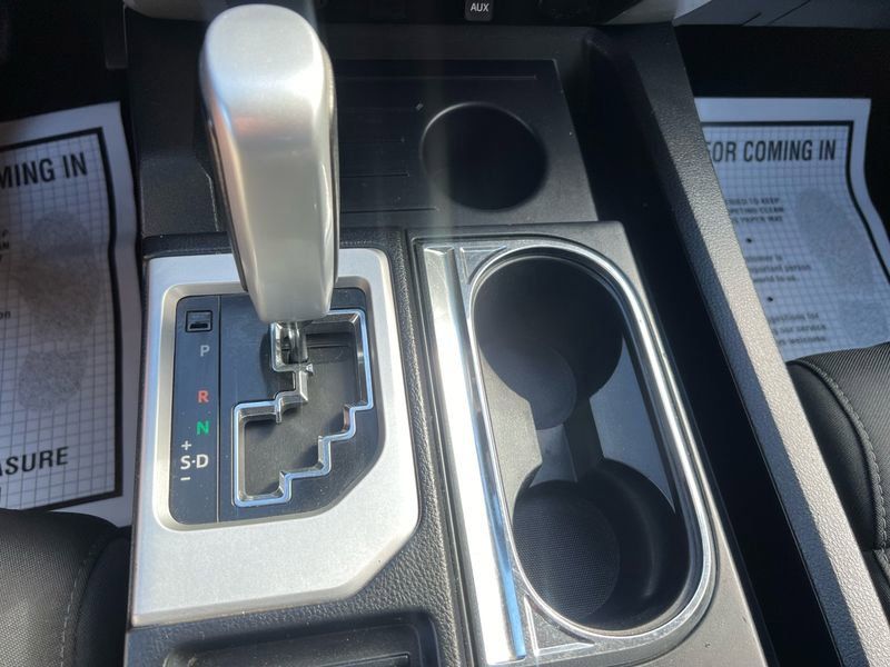 2017 Toyota Tundra SR5 - Photo 21