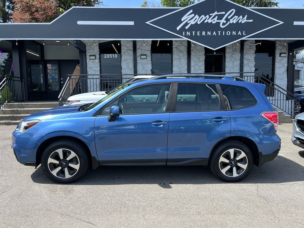 2018 Subaru Forester 2.5i Premium photo 2